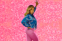 How to Make a Glitter Photo Collage Just Like Beyonce