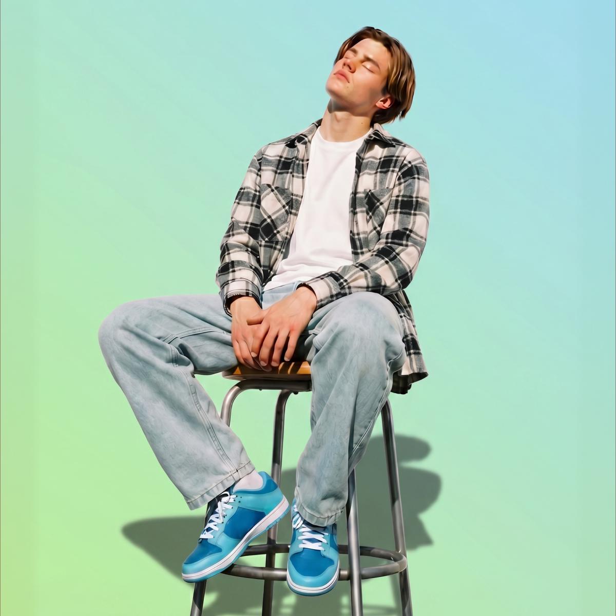 change background with Picsart photo editor