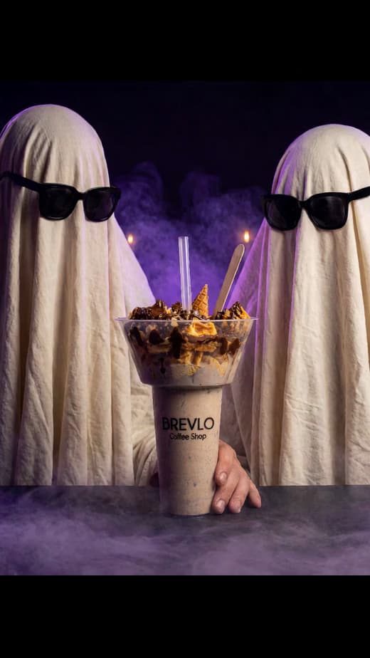 Halloween-Videobeispiel: Geister-Kaffee-Duo.